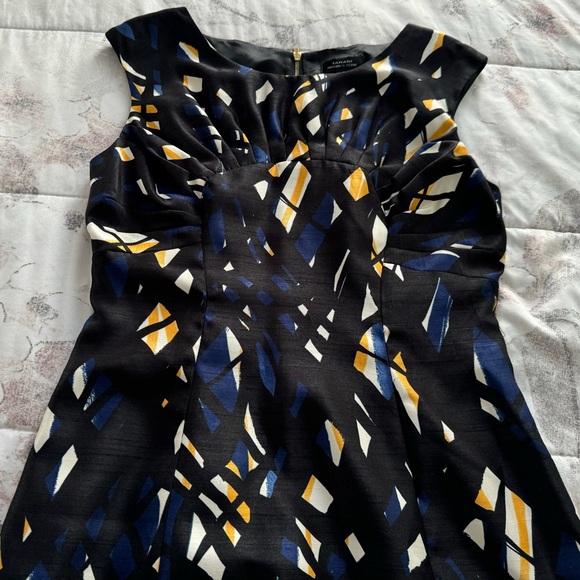 Tahari Arthur S. Levine geometric black structured exposed zipper dress, size 6 - Picture 12 of 16